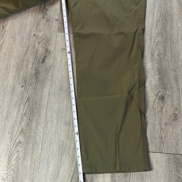 Orvis Pants Mens 40x30 Green Stretch Water Repellent Hiking Outdoor Comfort - Picture 11 of 13